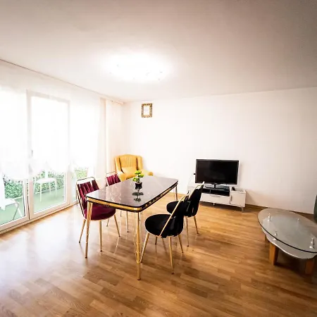 Apartamento Zentrales 3 Raum & Balkon, 24/7 Service Leipzig