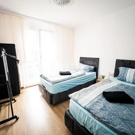 Zentrales 3 Raum & Balkon, 24/7 Service *