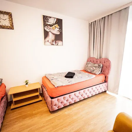 Zentrales 3 Raum & Balkon, 24/7 Service *